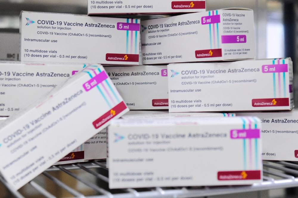 AstraZeneca conferma la validità del vaccino dopo le accuse americane